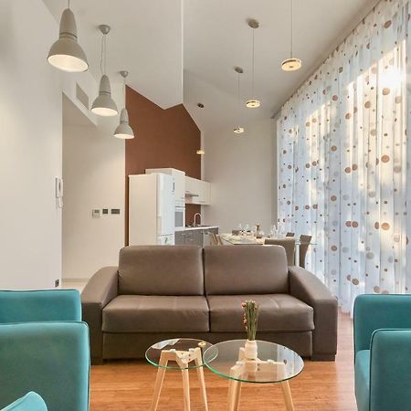 Apartments Villa Yoyo Štinjan Buitenkant foto