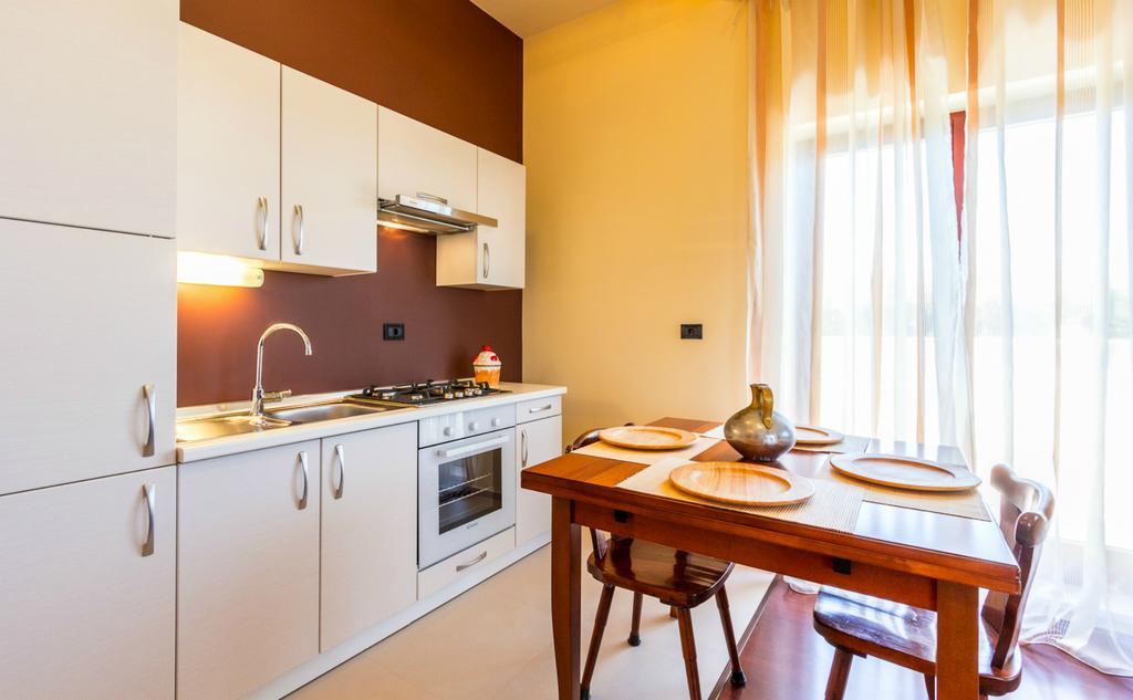 Apartments Villa Yoyo Štinjan Buitenkant foto