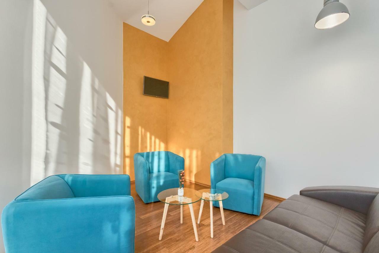 Apartments Villa Yoyo Štinjan Buitenkant foto